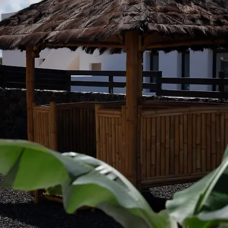 Maar House بيت ضيافة لاجاريس