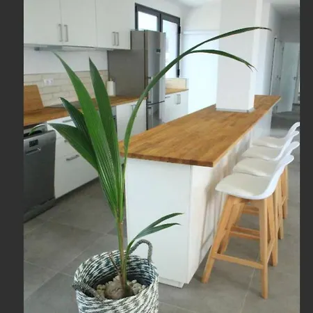 Maar House Гостевой дом