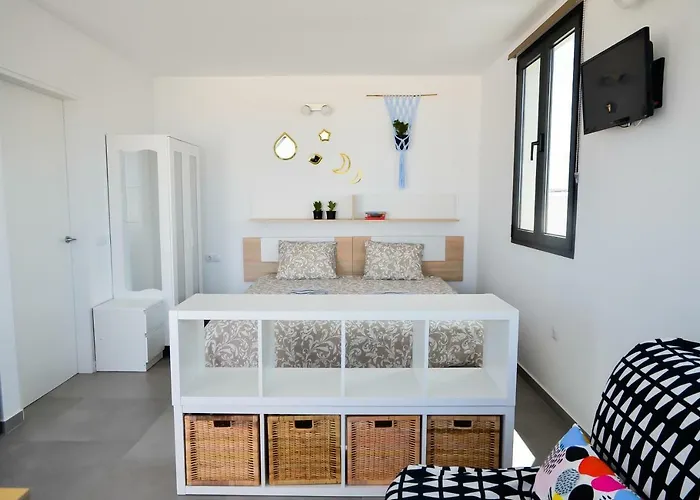 Guest house Maar House 3*