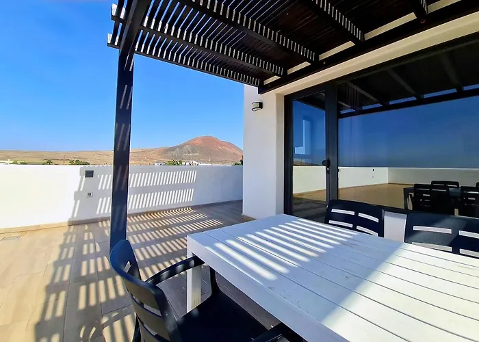 בית הארחה Maar House לאחארס