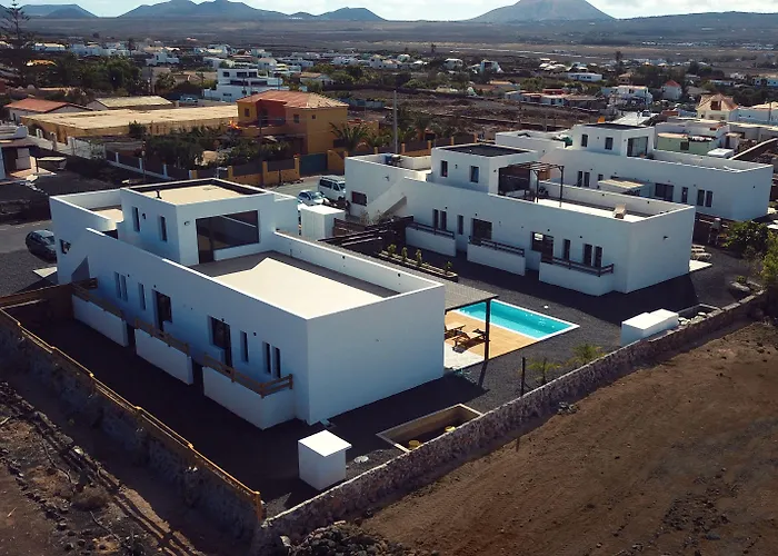 Maar House בית הארחה