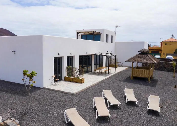 Maar House בית הארחה